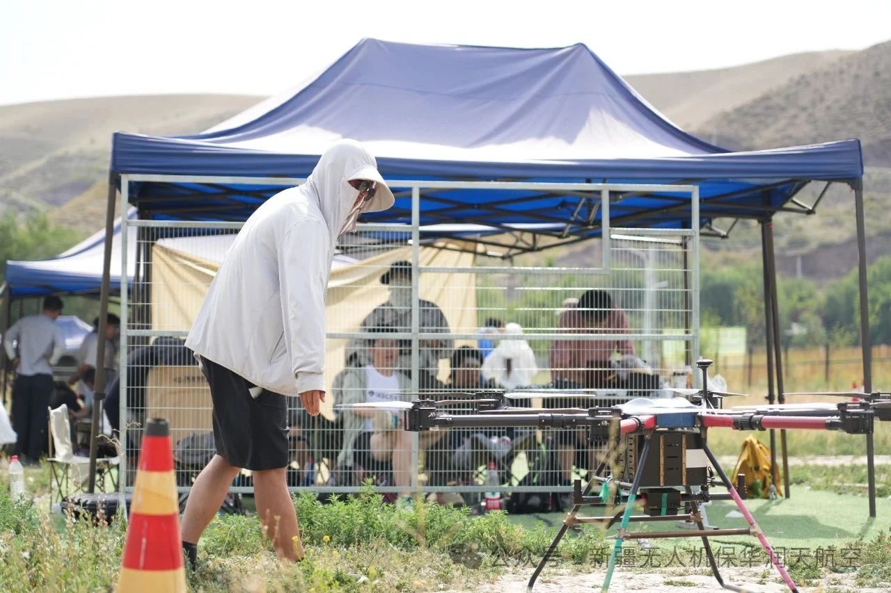 新疆民用无人机操控员执照03考场联合保华润天航空8月暑期无人机执照培训招生开启